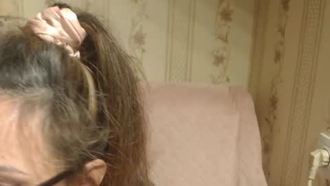 say meow and send tip  online show from November 2025 10:48:01 PM