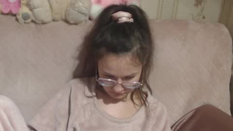 say meow and send tip  online show from March 2026 03:34:01 PM