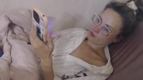 say meow and send tip  online show from July 2026 10:17:02 AM