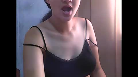 Snapshot of candylovesex2300 chatting on December 2024 08:29:01 AM candylovesex2300 online show from December 2024 08:29:01 AM