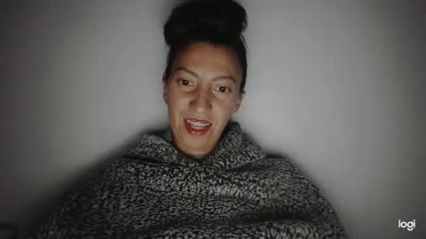 Snapshot of candymilfff chatting on January 2025 04:36:01 AM candymilfff online show from January 2025 04:36:01 AM