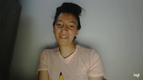 Snapshot of candymilfff chatting on March 2025 04:26:02 AM candymilfff online show from March 2025 04:26:02 AM