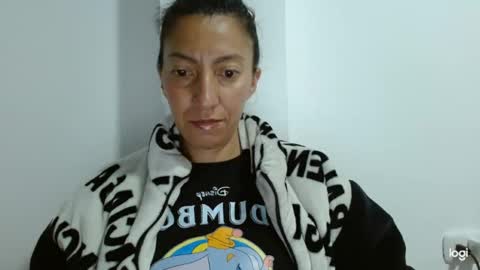 Snapshot of candymilfff chatting on September 2025 04:13:02 AM candymilfff online show from September 2025 04:13:02 AM