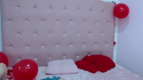 Snapshot of candyre chatting on February 2025 05:01:02 PM C A N D Y online show from February 2025 05:01:02 PM
