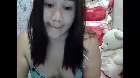 candyyonah03 online show from April 2026 09:37:01 PM