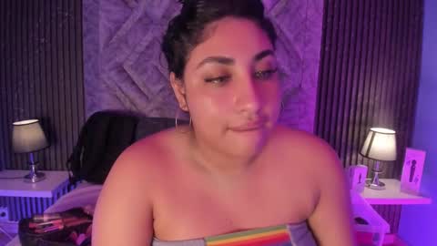 GABRIELA LOPEZ online show from November 2025 04:56:01 AM