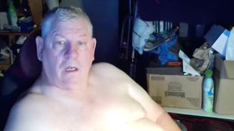 canoelicker69 online show from September 2025 10:50:02 AM