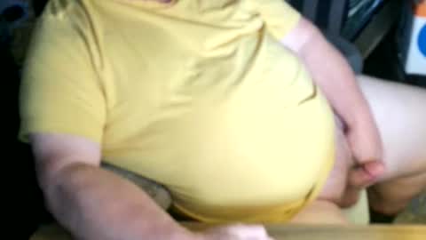 canoelicker69 online show from December 2025 04:57:02 PM