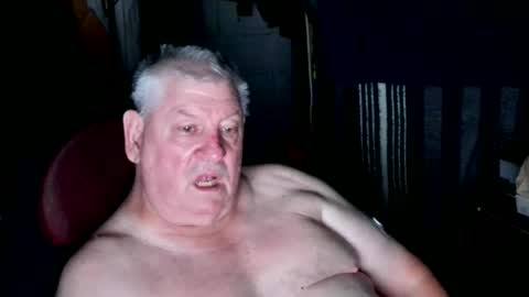Snapshot of canoelicker69 chatting on July 2026 09:03:01 AM canoelicker69 online show from July 2026 09:03:01 AM