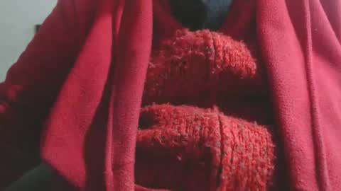 Snapshot of capitanfuturo44 chatting on March 2026 03:47:01 PM Cinzia ex regina online show from March 2026 03:47:01 PM