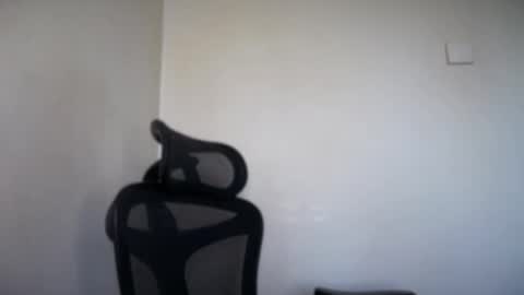 Emma online show from May 2026 08:10:02 AM