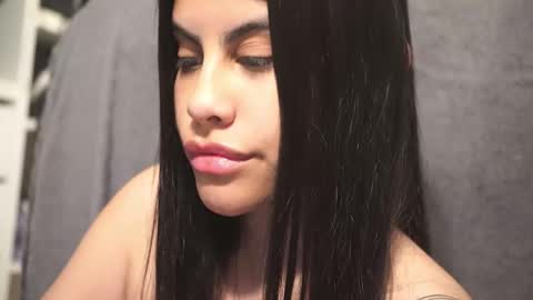 Miyah online show from December 2025 02:17:01 AM