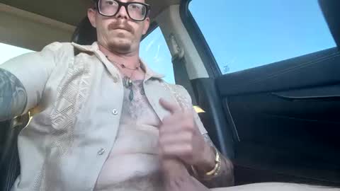 Snapshot of captaincumgun chatting on October 2025 10:19:01 PM Captaincumgun online show from October 2025 10:19:01 PM