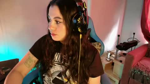 cara890713 online show from February 2025 12:39:02 PM