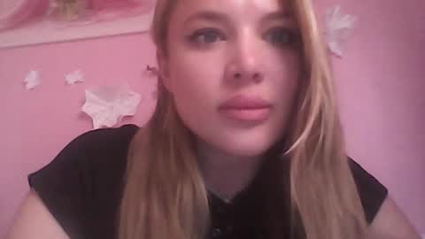 caramel_dream_ online show from June 2026 11:59:01 AM