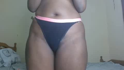 Snapshot of caramelebony_ chatting on March 2025 01:38:02 PM caramelebony_ online show from March 2025 01:38:02 PM