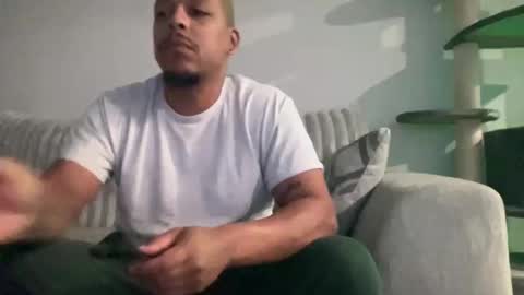 caramelizedzeus online show from October 2025 01:06:01 AM