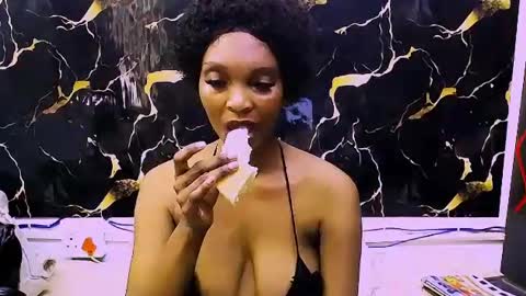 Snapshot of caramelminxx_ chatting on June 2026 09:19:02 AM caramelminxx_ online show from June 2026 09:19:02 AM