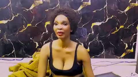 Snapshot of caramelminxx_ chatting on June 2026 08:05:02 AM caramelminxx_ online show from June 2026 08:05:02 AM