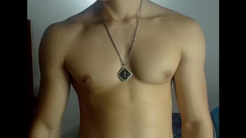 carapalida9008 online show from October 2025 02:19:01 PM