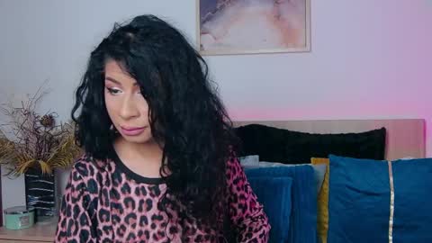 cardi_sin online show from April 2026 08:01:01 AM