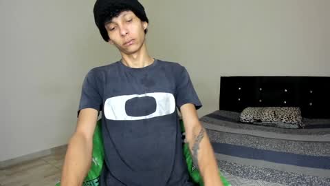 Carlos and Cristian  online show from December 2024 11:44:01 AM