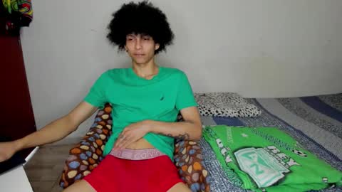 Carlos and Cristian  online show from November 2025 06:29:02 PM