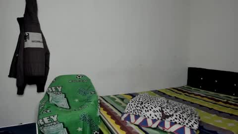 Snapshot of cardrey05 chatting on June 2026 06:07:02 AM Carlos and Cristian online show from June 2026 06:07:02 AM