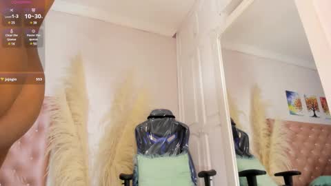 cardykambell online show from February 2025 10:45:01 AM