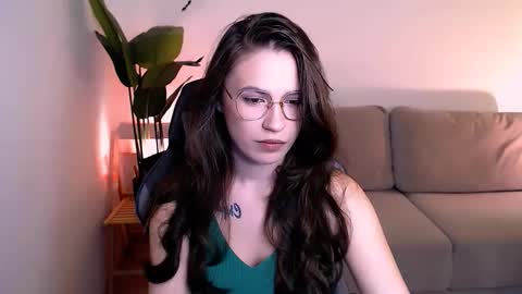Mary online show from September 2025 07:30:02 AM