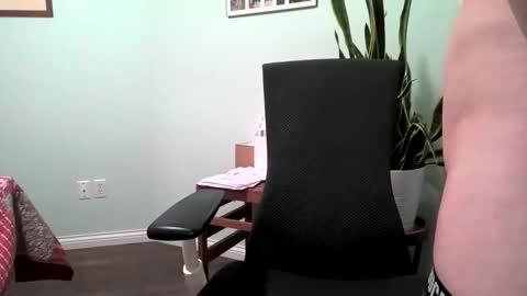 Caressluving online show from March 2026 05:07:02 AM