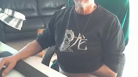 Snapshot of cargo69 chatting on February 2025 12:47:02 PM cargo69 online show from February 2025 12:47:02 PM