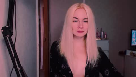 Carin online show from September 2025 06:35:01 PM