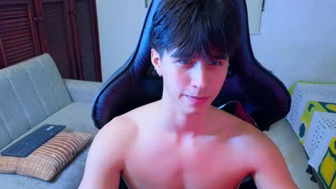 carl_dixon online show from November 2025 01:40:01 AM