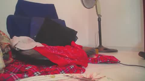Snapshot of carla_prestige chatting on December 2024 06:31:02 PM carla_prestige online show from December 2024 06:31:02 PM