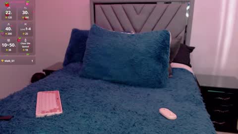Snapshot of carla_santini chatting on February 2025 09:37:01 PM Carla Santini online show from February 2025 09:37:01 PM