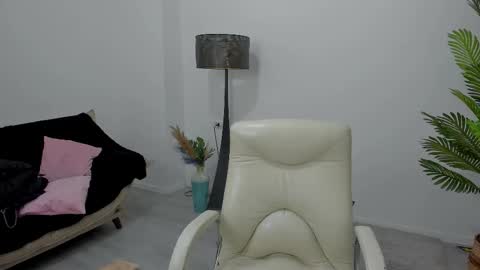 carla_shine online show from January 2026 05:23:02 AM