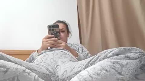 carlasweet00 online show from October 2025 09:34:02 PM