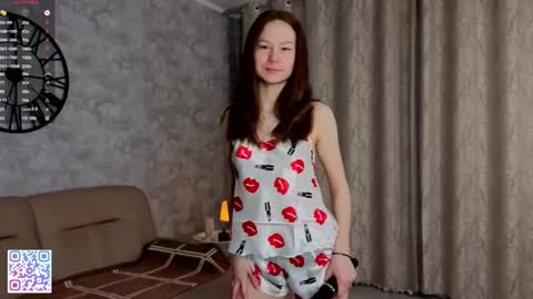 Kate - online show from April 2026 06:12:02 PM