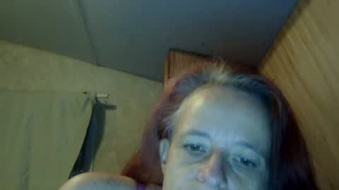 carleeswoman08 online show from February 2025 01:21:02 PM