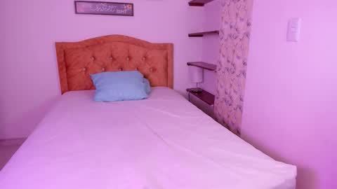 Snapshot of carley_lux chatting on October 2025 03:12:02 PM carley lux online show from October 2025 03:12:02 PM