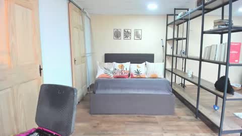 carlin1511 online show from March 2026 08:15:02 PM