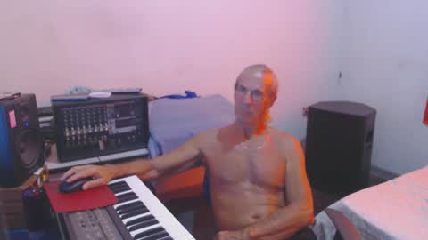 carlos online show from February 2026 11:28:01 AM