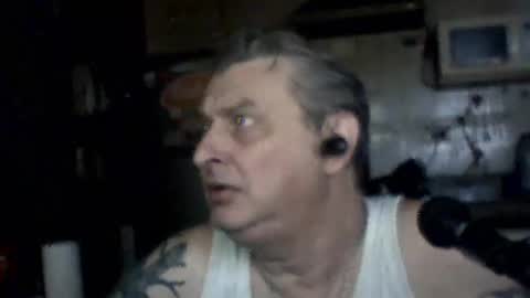 Snapshot of carlos712009 chatting on March 2026 07:04:02 AM carlos712009 online show from March 2026 07:04:02 AM