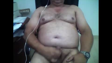 carlos8711 online show from November 2025 10:39:02 AM