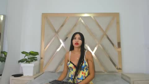 carlotaasm online show from March 2026 05:00:01 AM