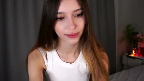 Emily online show from April 2026 04:13:02 AM