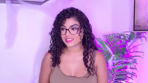 Carly Monroe  online show from October 2025 10:10:02 PM