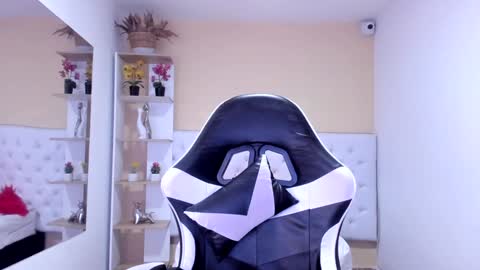 carly_zion online show from December 2024 10:51:01 PM