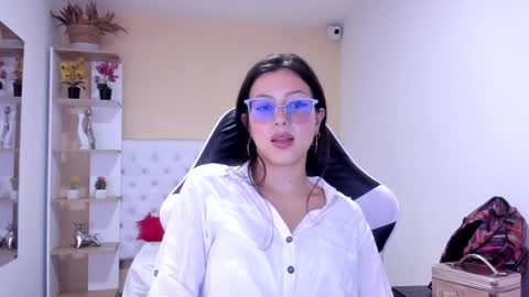 carly_zion online show from December 2024 07:52:02 PM